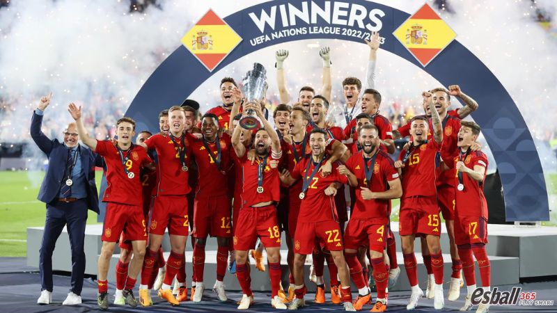 欧国联决赛｜西班牙点球大战5–4克罗地亚，乌奈-西蒙神扑点